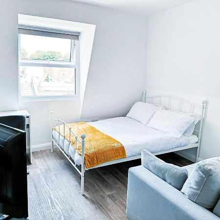 Lovely Studio Apartment Maidstone Exterior foto